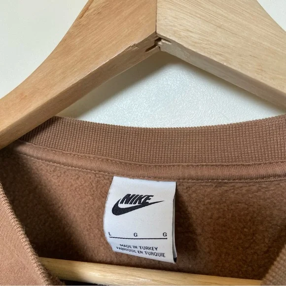 NIKE Sportswear Color Clash Women's Fleece Sweatshirt In Brown - Picture 4 of 8